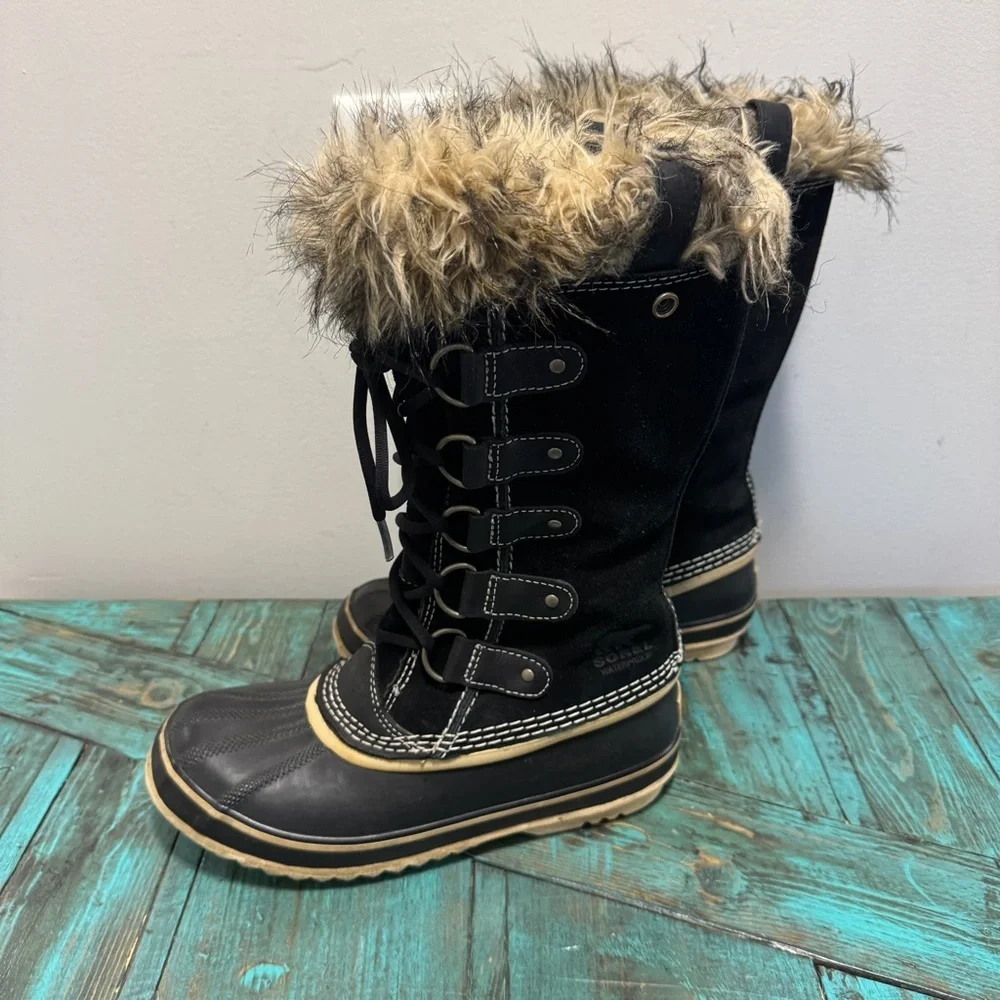 SOREL Joan Of Arctic Suede Snow Boots Size 7 Waterproof Black Tan Rubber - Picture 2 of 15